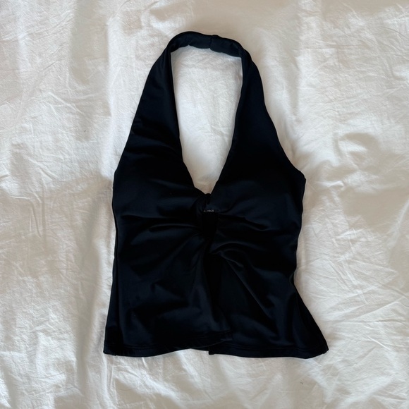 Abercrombie Bra-Free Twist Halter Cutout Top - Black - Picture 4 of 6